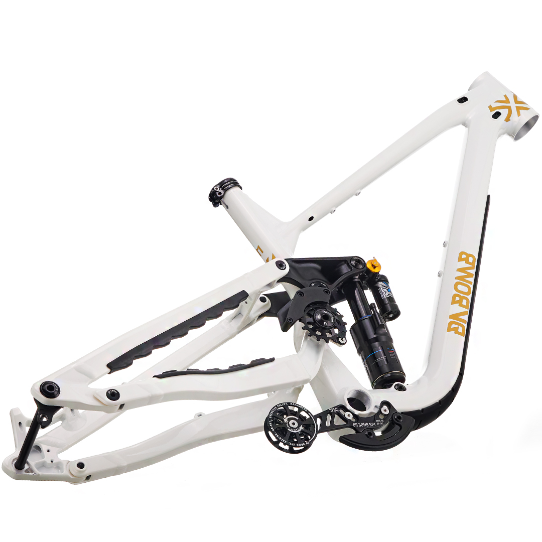 デドダム DA BOMB ENDURO FRAME CHERRY BOMB 29